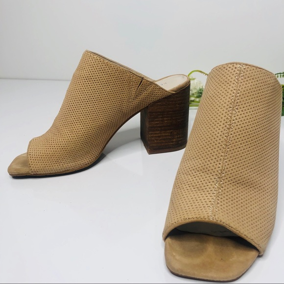 Kenneth Cole Kammie Slip On Tan Peep Toe Mules - Picture 4 of 8